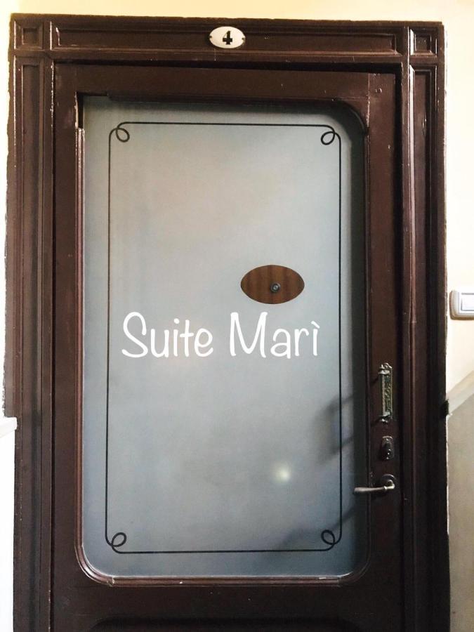 Suite Mari Наполи Екстериор снимка