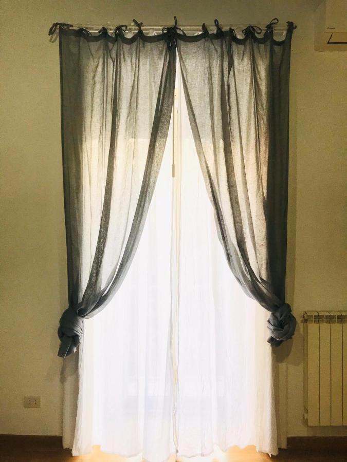 Suite Mari Наполи Екстериор снимка